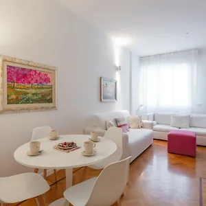 Bnbutler - Verona 12, Porta Romana District Apartment Milan